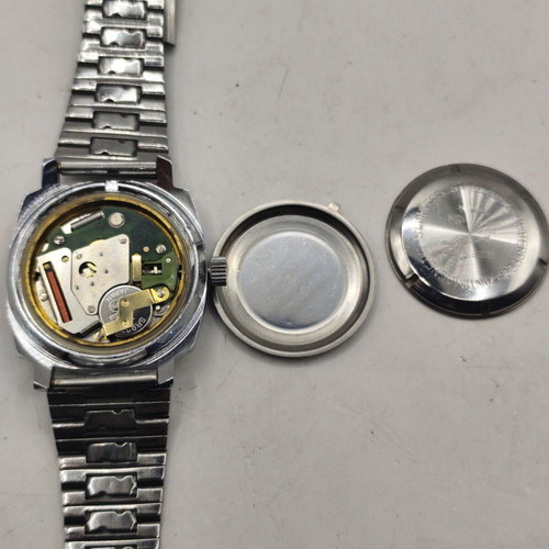 Tempic 1970s Quartz Mens Watch, white dial, new old stock
