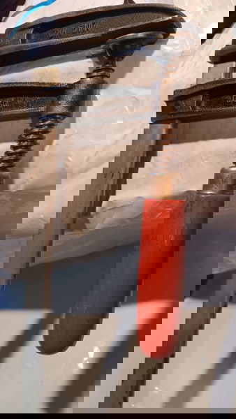 Σφικτήρας Υπέρ βαρέως τύπου Lust DIN 5117 τύπου ‘’F’’ 600mm