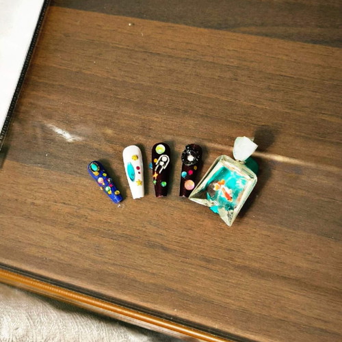 Press On Nails set of 5 Charm Nails new