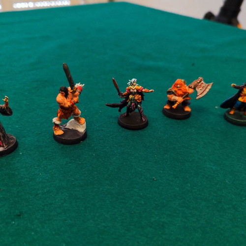 Heroquest board game like new with Frozen Horror expansion