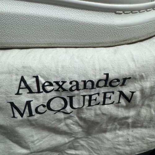Alexander McQueen sneakers size 43 like new, white men's