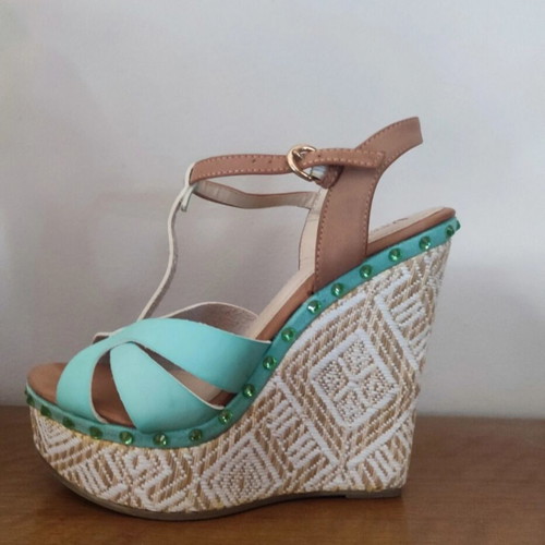 Boho wedges size 40 like new, beige and turquoise