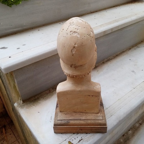 Ceramic bust of Pericles used with wooden base