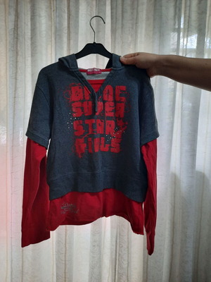 Mandarino girls' sweatshirt size 152 cm, like new, gray and red, age 12