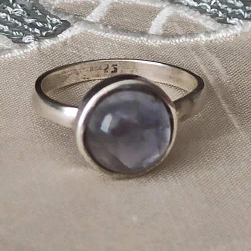 Silver ring with purple-blue iolite stone like new