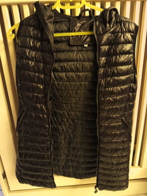 Women's thin jacket small size like new, black