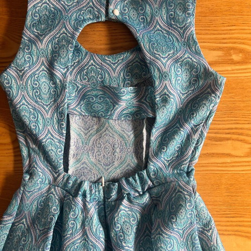 Regalinas dress size S like new, colorful with perfect back