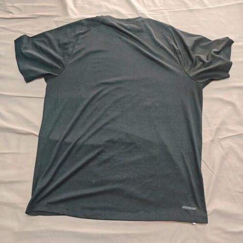 Adidas T-shirt medium, black