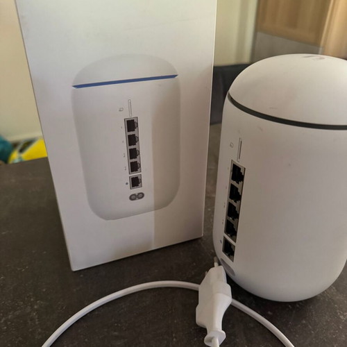 Ubiquiti UniFi Dream Router (UDR) like new