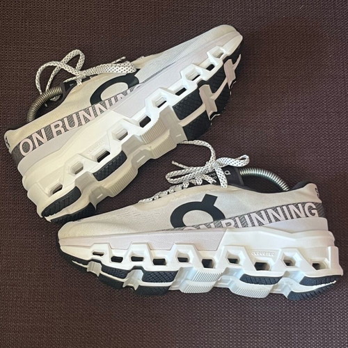 On Cloudmonster 2 women's athletic shoes used, size 40, white