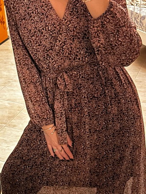 Floral maxi dress like new with transparency and knee-length lining Owtwo