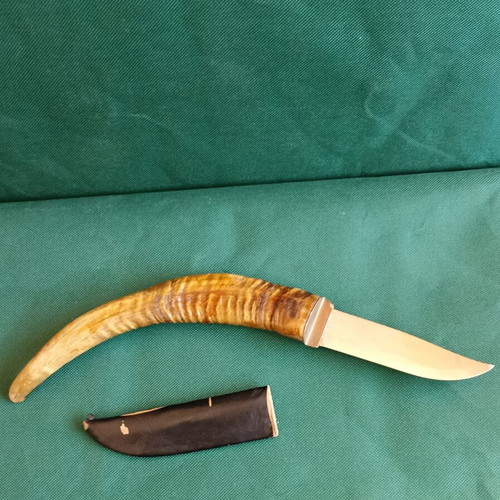 Vintage Cretan Knife Antique with Natural Goat Horn Handle and Mantinada like new