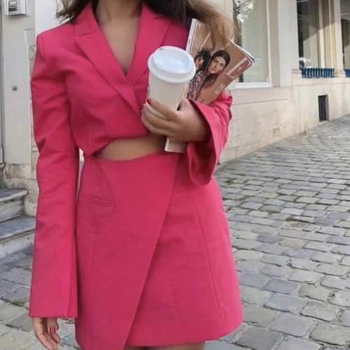 Mini blazer dress Zara size Small new, raspberry color