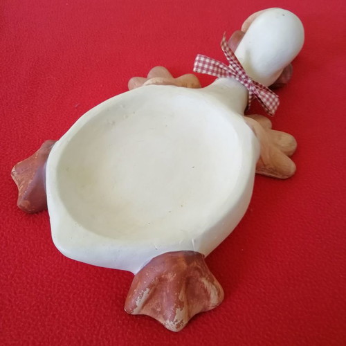 Easter ceramic duck egg holder used, holds 7 eggs
