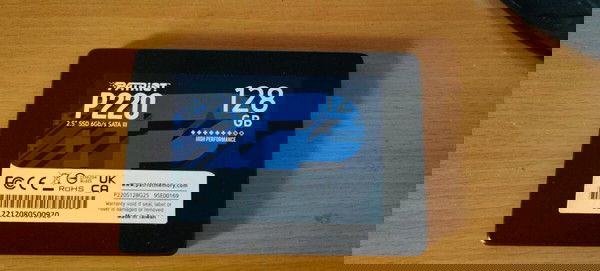 SSD PATRIOT 128 GB ΑΧΡΗΣΙΜΟΠΟΙΗΤΟΣ.