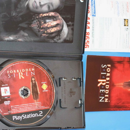 Forbidden Siren PlayStation 2 (PS2) like new, complete UK version