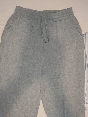 Stradivarius women's grey pants like new with elastic waist