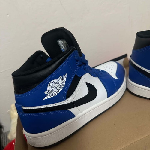 Nike Air Jordan 1 Mid Game Royal sneakers