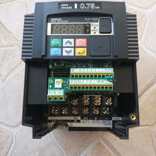 Omron Inverter 0.75Kw new, missing front cover