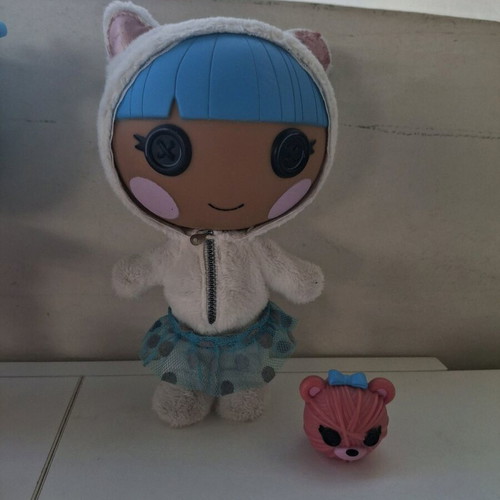 Lalaloopsy small dolls with pets, like new condition