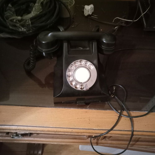 Siemens vintage telephone 332L TE58 2A used