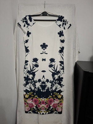 Mattis Floral Midi Dress size L like new, white with navy and pink roses