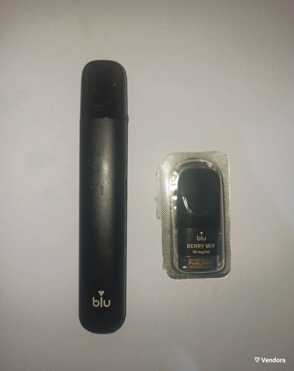 Blu vape used with 2 berry mix capsules - € 6,00