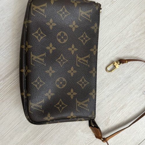 Louis Vuitton Noe inner wristlet bag, brown