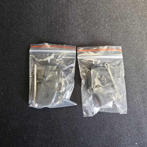Brake pads for bicycle scooter disc brake