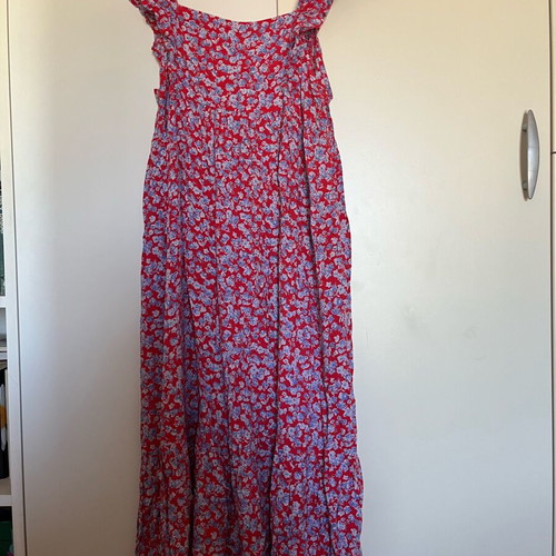 Floral maxi summer dress size M like new, pink multicolor