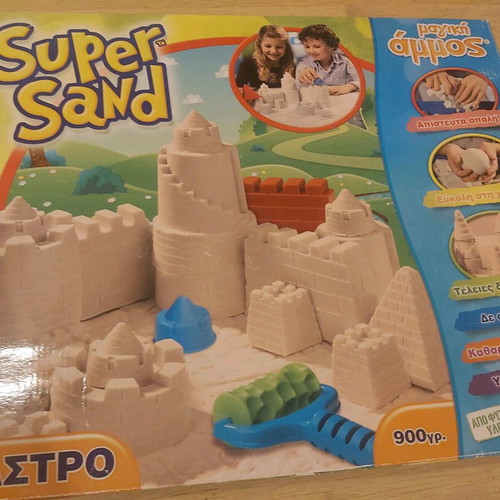Super Sand playset like new