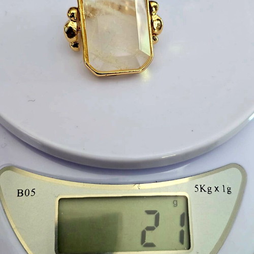 Women's ring new with natural crystal, massive, jewelry alloy