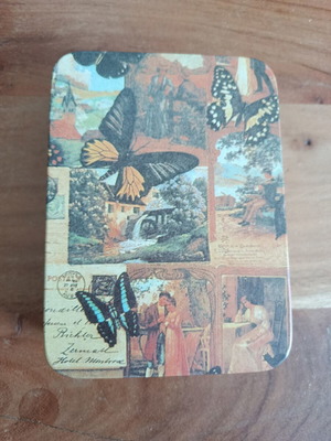 Vintage metal decorative storage box with butterflies like new