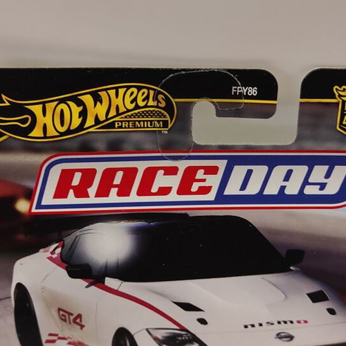 Hotwheels 2023 Nissan Z GT4 new, Premium Car Culture Race Day