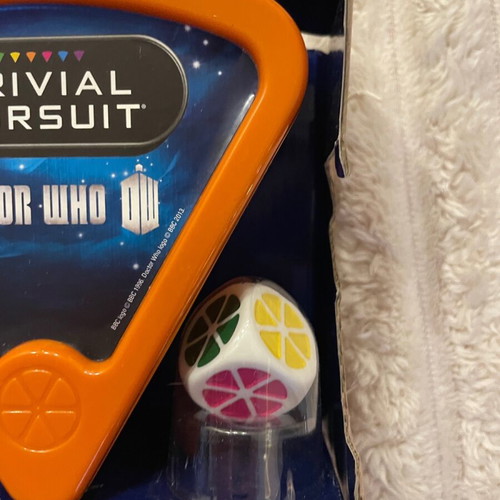 Trivial Pursuit Doctor Who Expansion board game new