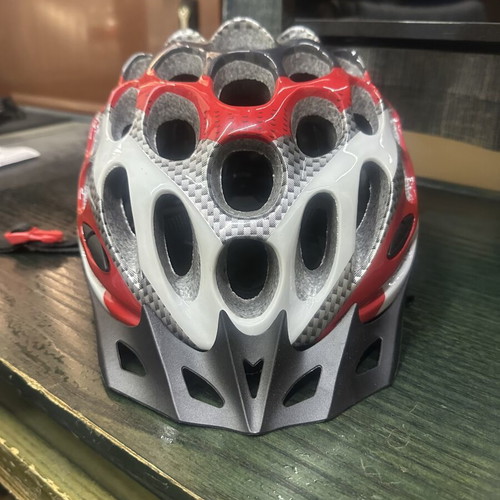 Bicycle helmet