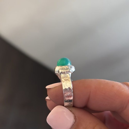 Silver hammered ring like new, polished