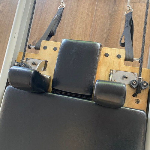 Peak Pilates MVe Reformer and Tower like new