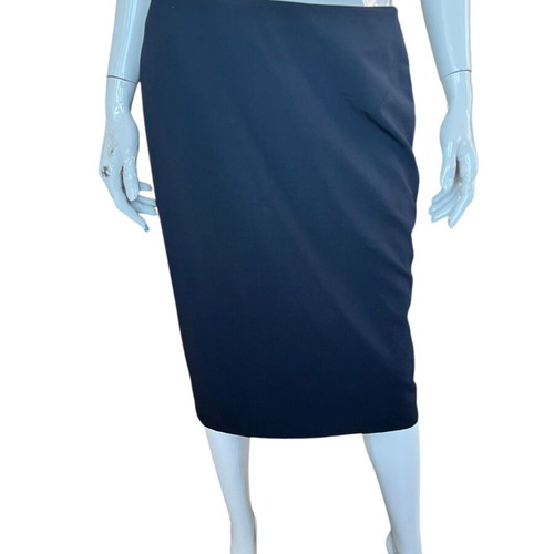 Akris Punto women's wool suit like new, size US10, blue