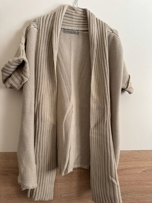 short-sleeve cardigan Zara