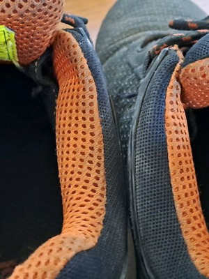 Men's work shoes used, size 42, athletic style