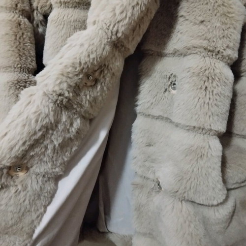 Fur with hood beige like new, size S/M