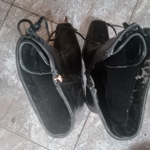 Tulipano women's leather boots like new, black, size 39