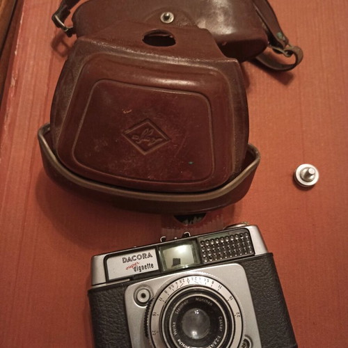 Dacora super dignete prontor 250 LK vintage camera with leather case