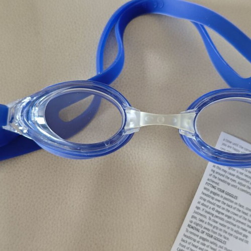 Swimming goggles new, adjustable size