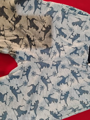 Kids' shorts with dinosaur print like new, size 116 cm, gray and blue