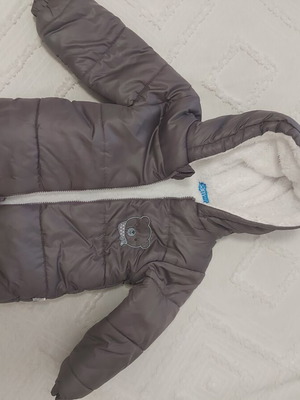 Sam winter jacket size 0-13 months