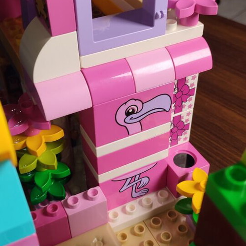 Lego Duplo Flo's Café large construction used, 150+ pieces
