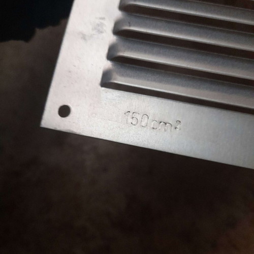 Ventilation grille 150cm2 new, available pieces