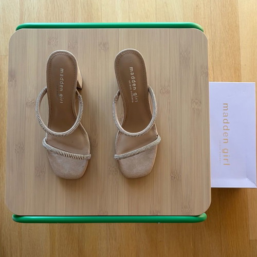 Madden Girl Tilly-R Nude Sandals like new with strass, size 36